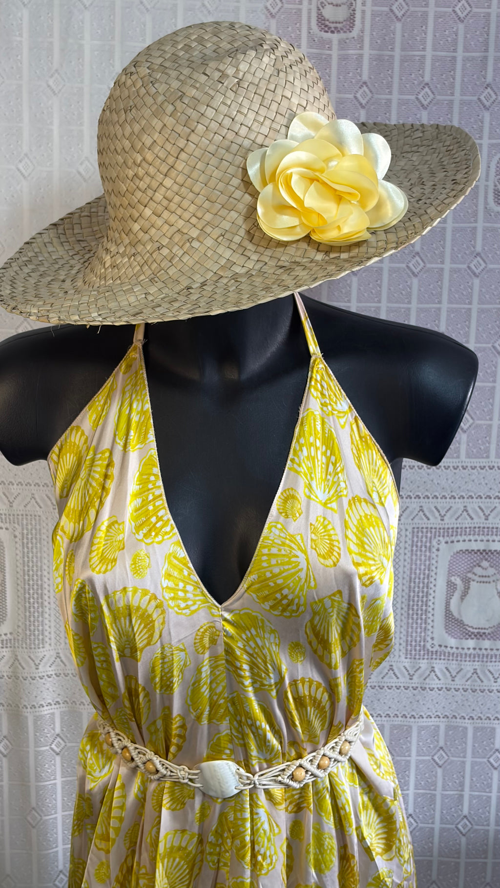 Abito lungo con conchiglie e Cintura in Macrame’