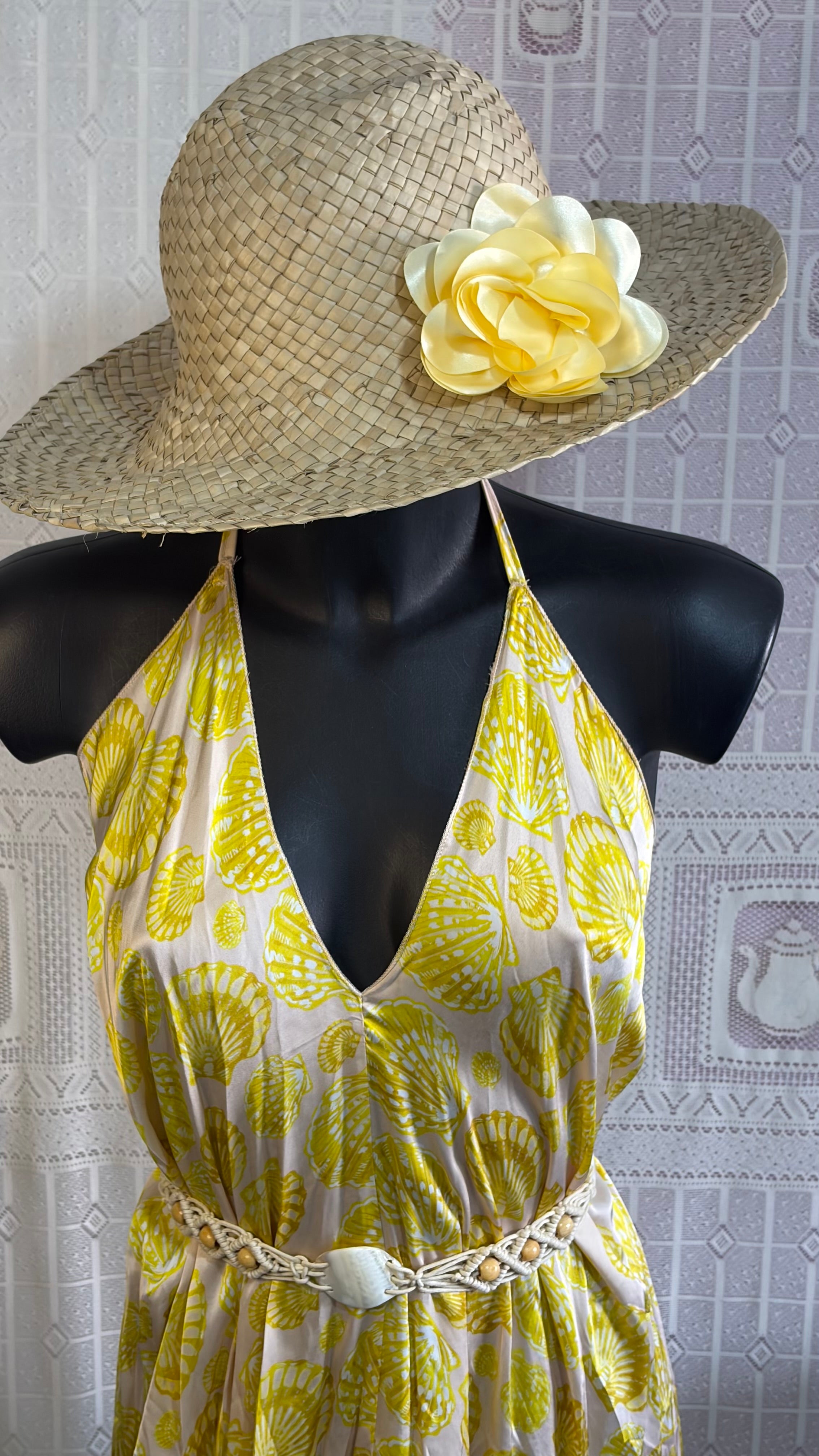 Abito lungo con conchiglie e Cintura in Macrame’