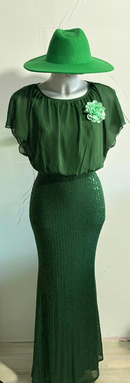 Abito Elegante Da Sera Con Paillettes A Contrasto Con Spilla decorativa & Cappello