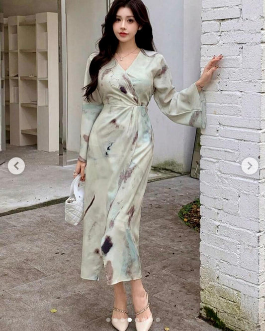 Abito Midi Longuette Con Scollo V Maniche Lunghe A Campana Misure Nelle Foto