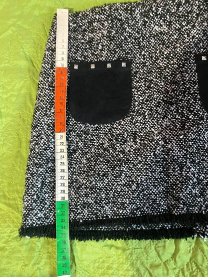 Women's skirt and shrug set