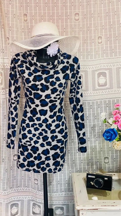 Abito donna Stile Animalier Misure Nelle Foto
