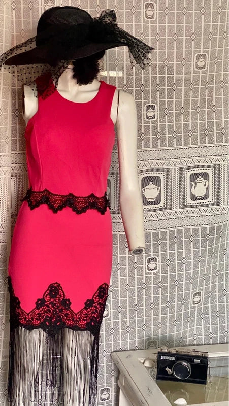 Particolarissimo In pizzo e Frange Misure Nelle Foto