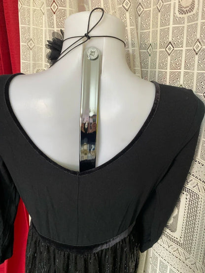 Abito Longuette Intimissimi Interamente di Paillettes e Pizzo