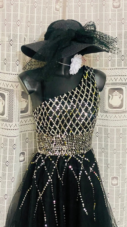 Abito Elegante Vintage Monospalla con Paillettes in Tulle