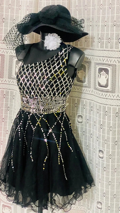 Abito Elegante Vintage Monospalla con Paillettes in Tulle