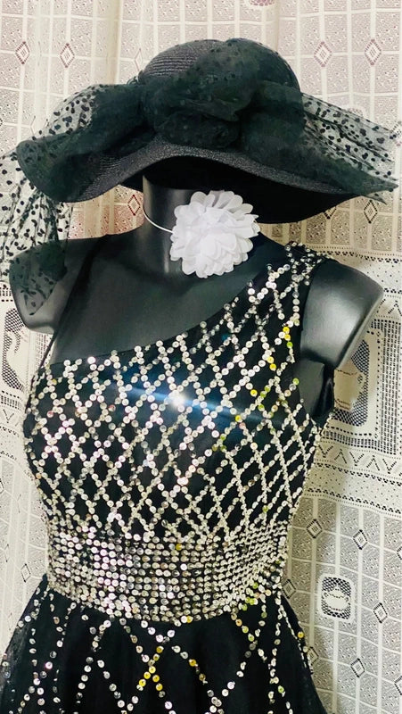Abito Elegante Vintage Monospalla con Paillettes in Tulle
