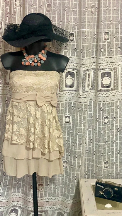 Vintage Floral Lace Bandeau Dress