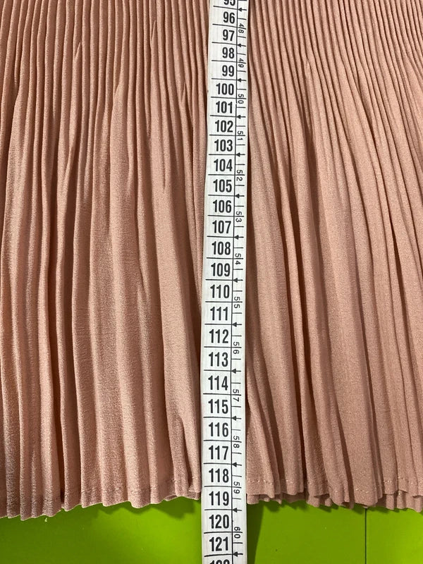 Abito Incantevole in Pizzo Plissettato