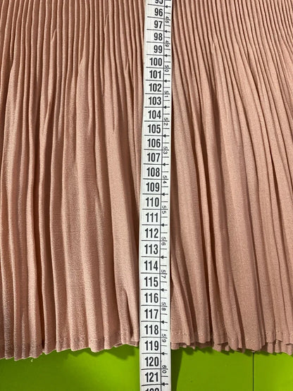 Abito Incantevole in Pizzo Plissettato