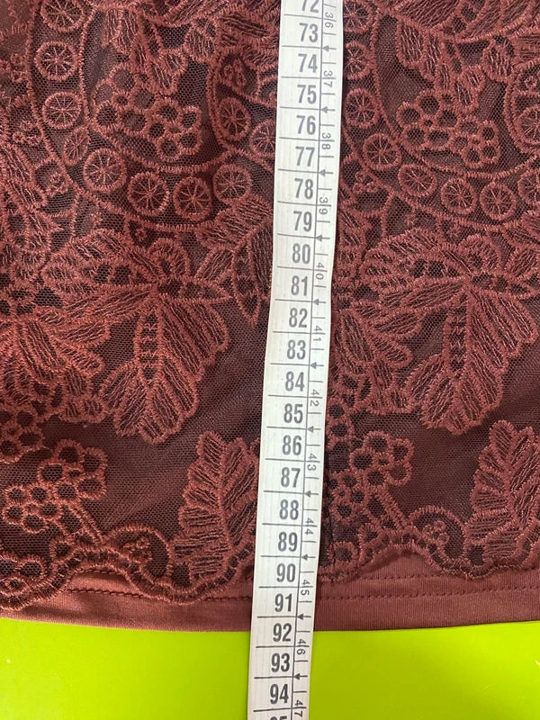 H&amp;M Longuette Lace Dress