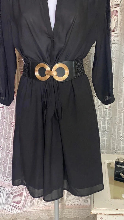 H&amp;M lace longuette dress