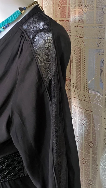 H&amp;M lace longuette dress