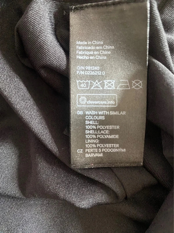 H&amp;M lace longuette dress