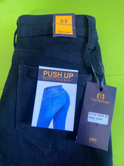 High waisted skinny Push Up jeans &amp; bodysuit with tulle flower