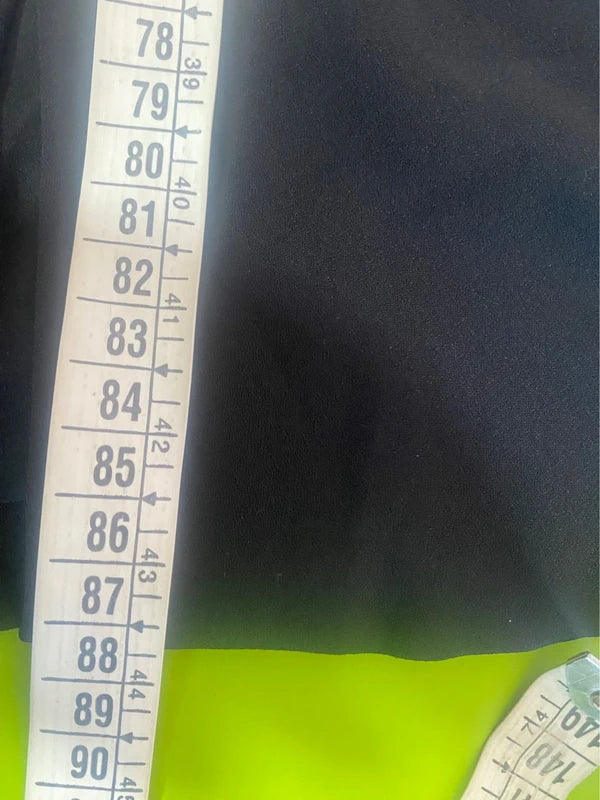 Sheath dress with voile and white edges