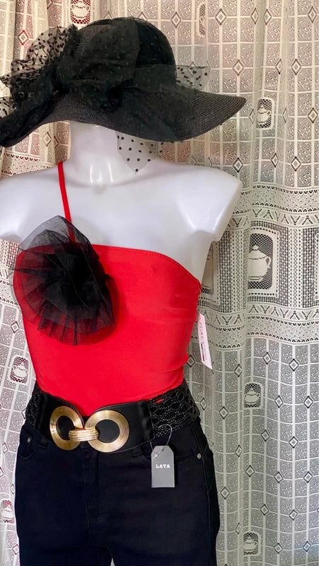 High waisted skinny Push Up jeans &amp; bodysuit with tulle flower