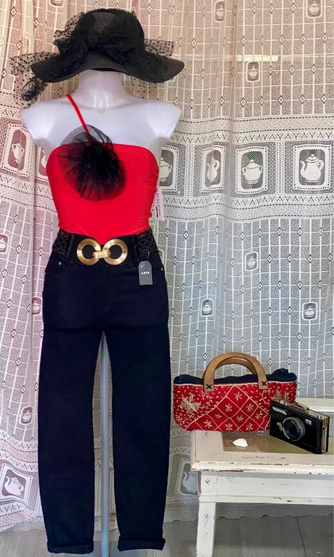 High waisted skinny Push Up jeans &amp; bodysuit with tulle flower