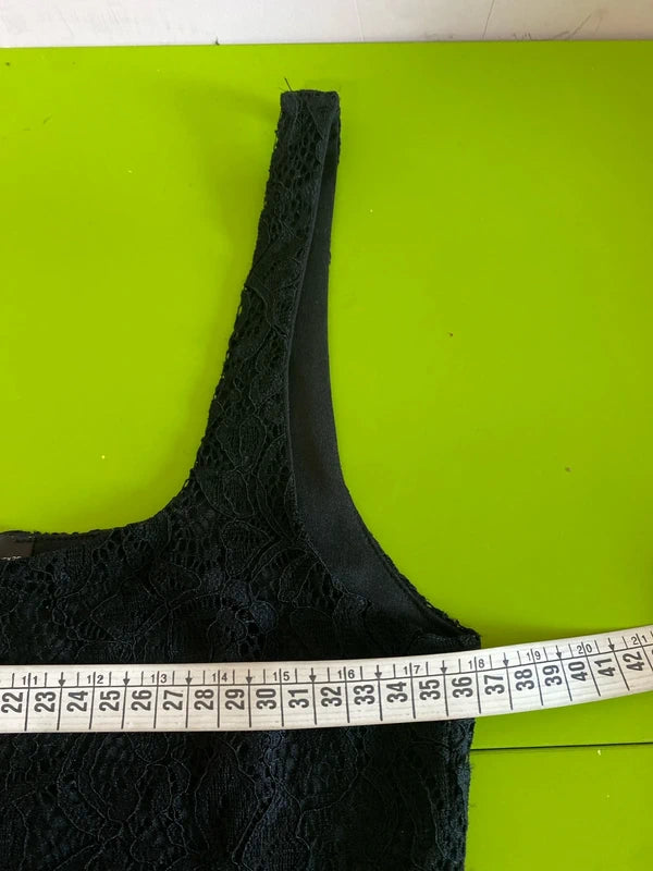 Tubino nero in pizzo Zara