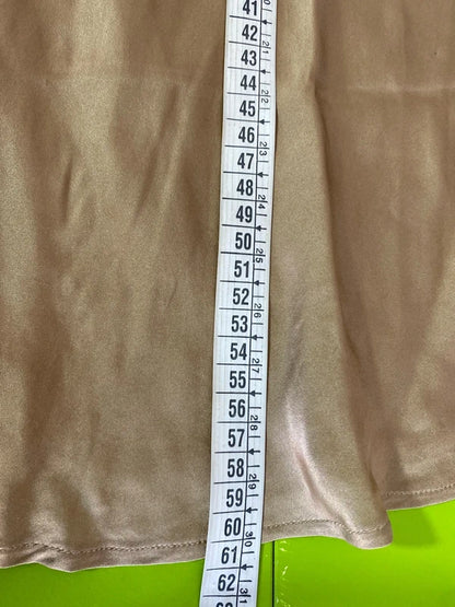 Lace top and trousers with bow