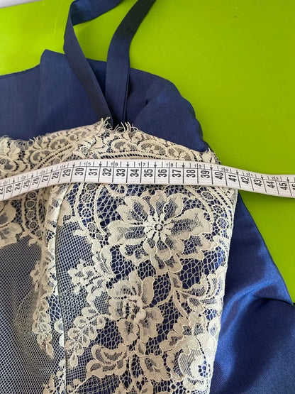 Elegant dress with lace bolero