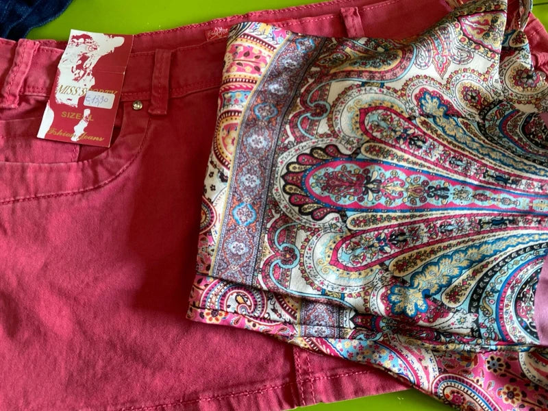 Top ad incrocio e Minigonna in Denim