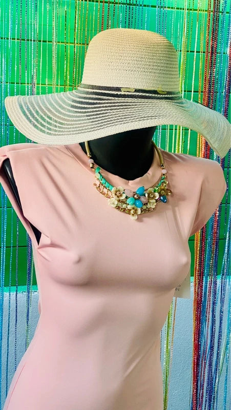 Abito longuette spacco sul laterale