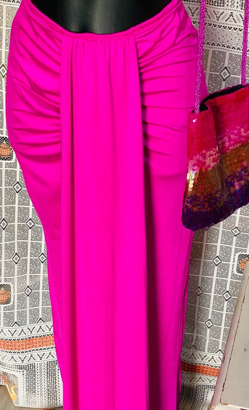 Complete with pharaonic style skirt and top