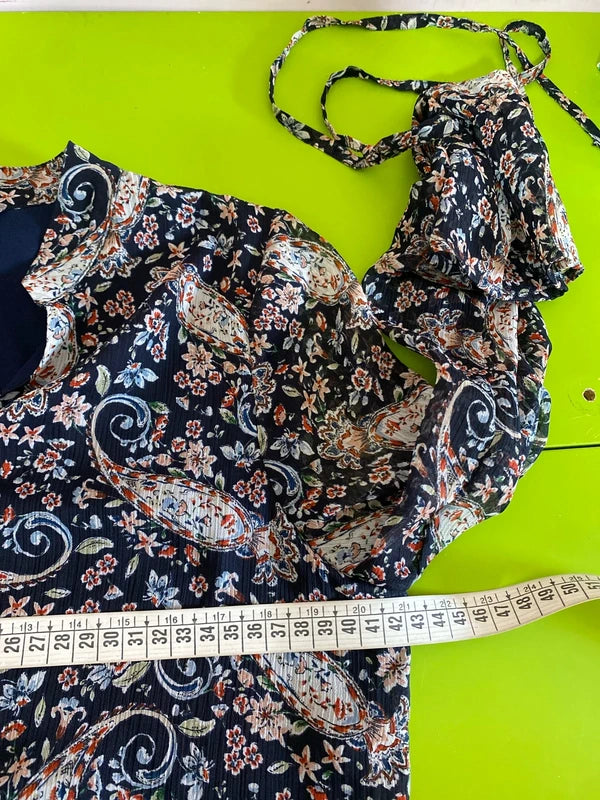 Pitty sheer sleeve longuette dress