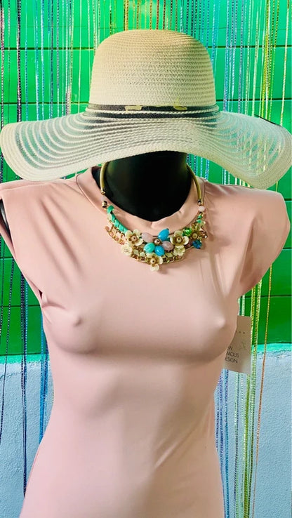 Abito longuette spacco sul laterale