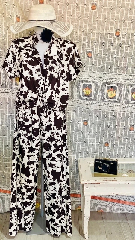 Palazzo trousers and top coordinated