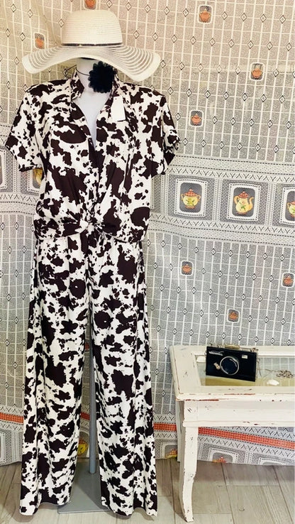 Palazzo trousers and top coordinated