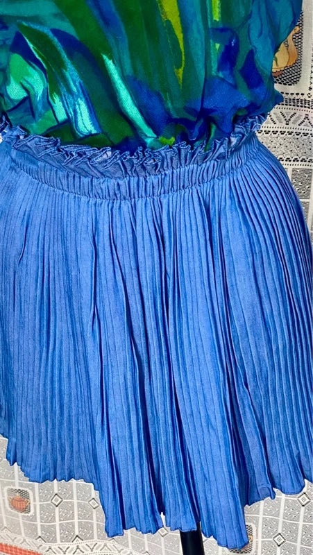 Top Vintage fantasia astratta e Gonna plissettata