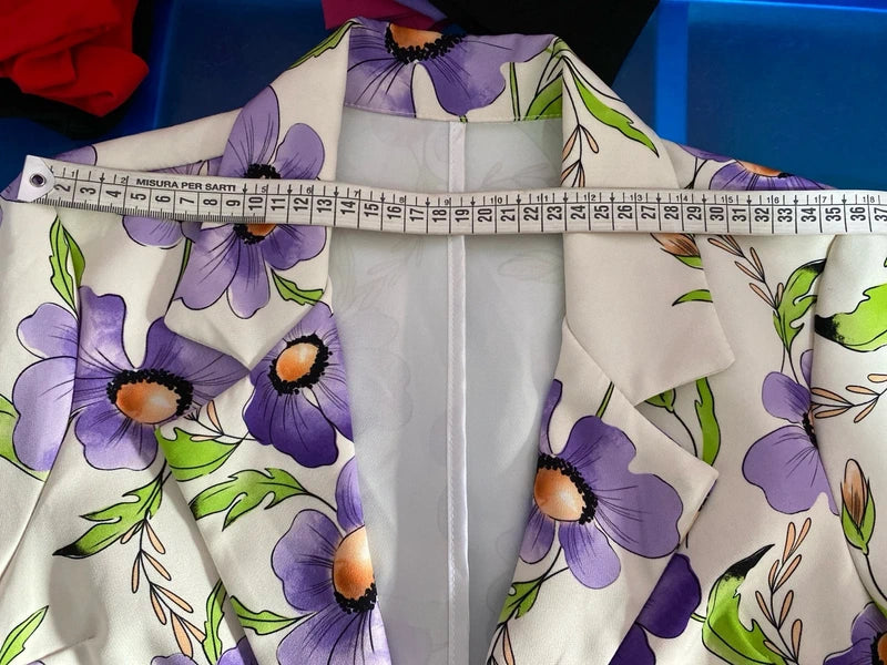 Vintage Dress with Belt and Vitty Necklace