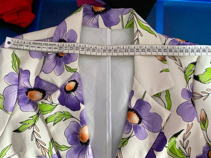 Vintage Dress with Belt and Vitty Necklace