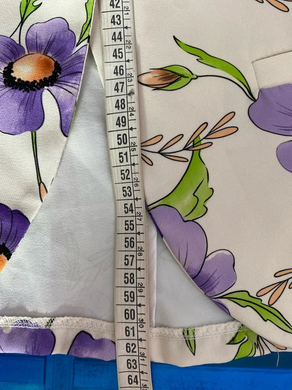 Vintage Dress with Belt and Vitty Necklace