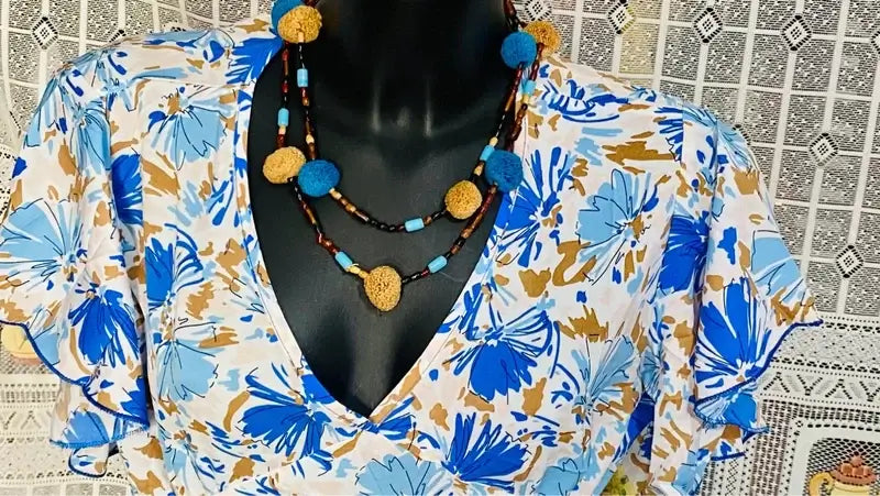 Abito longuette Vintage con collana