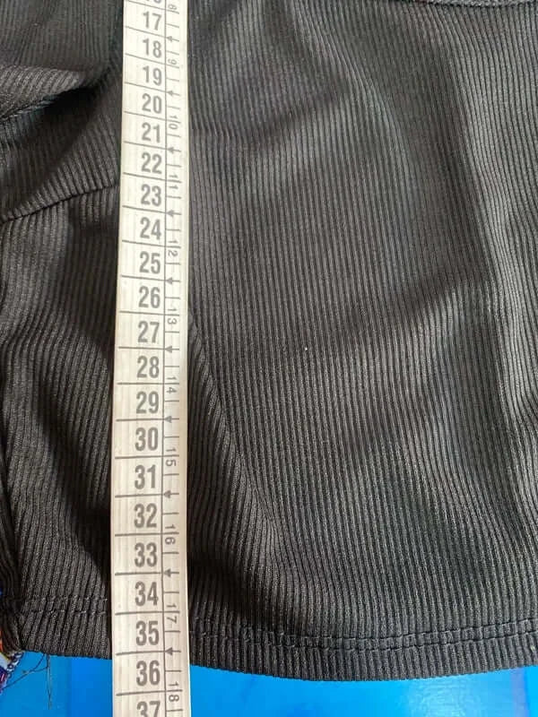 Boho outfit with puff sleeves