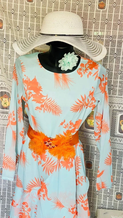 Long dress with asymmetric voiles