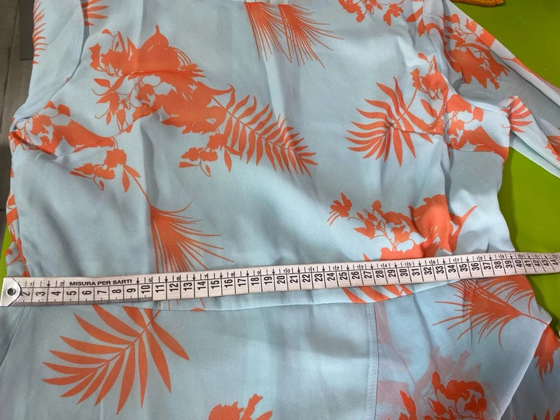 Long dress with asymmetric voiles