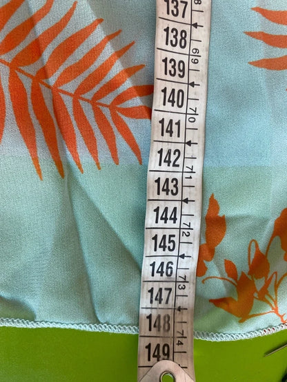 Long dress with asymmetric voiles