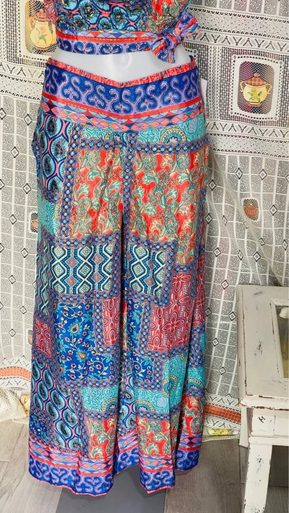 Women's silk and viscose suit