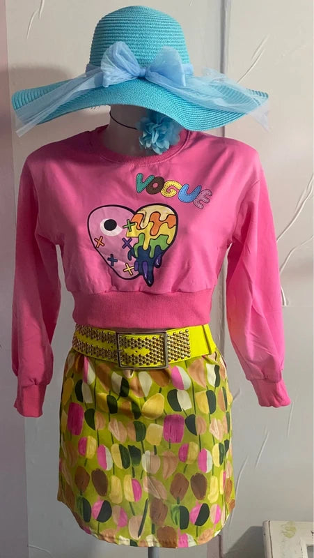 Completo con Felpa Crop Top & Gonna Vintage Happy