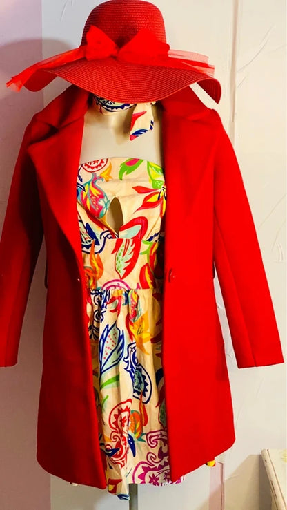 Bandeau or strapless dress with sweetheart neckline