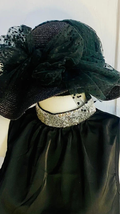 Top con Paillettes e Gonna Midi Silver