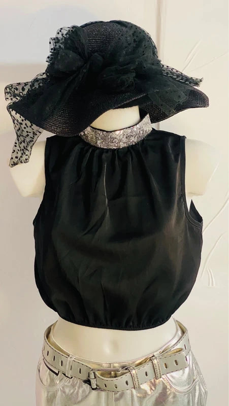 Top con Paillettes e Gonna Midi Silver