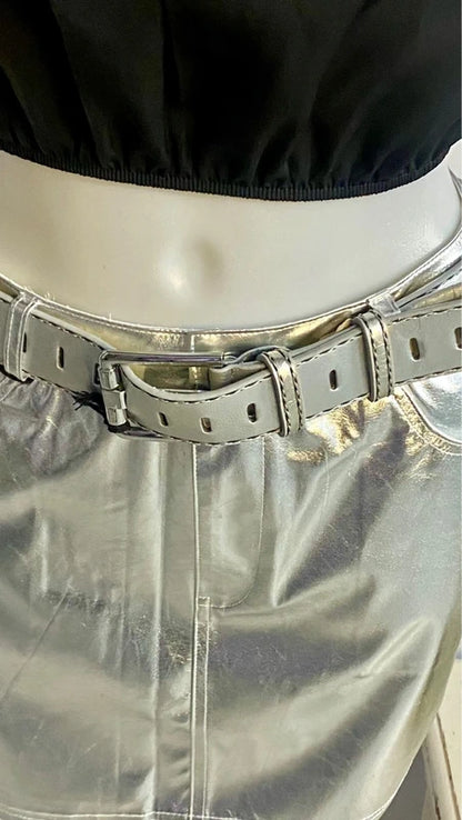 Top con Paillettes e Gonna Midi Silver