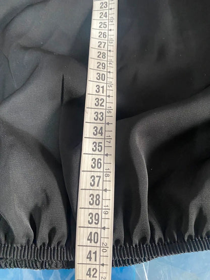 Top con Paillettes e Gonna Midi Silver