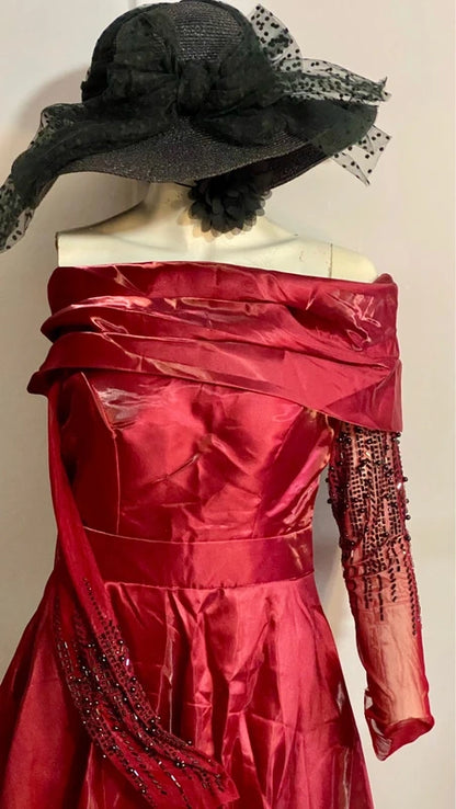 Abito Lungo Da Sera Bordeaux In Taffetà Con Scollo A Barca Misure Nelle Foto