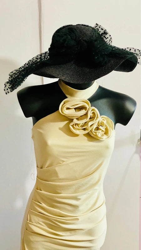 Abito Lungo Elegante Drappeggiato Scollo All’Americana Stola Sul Retro